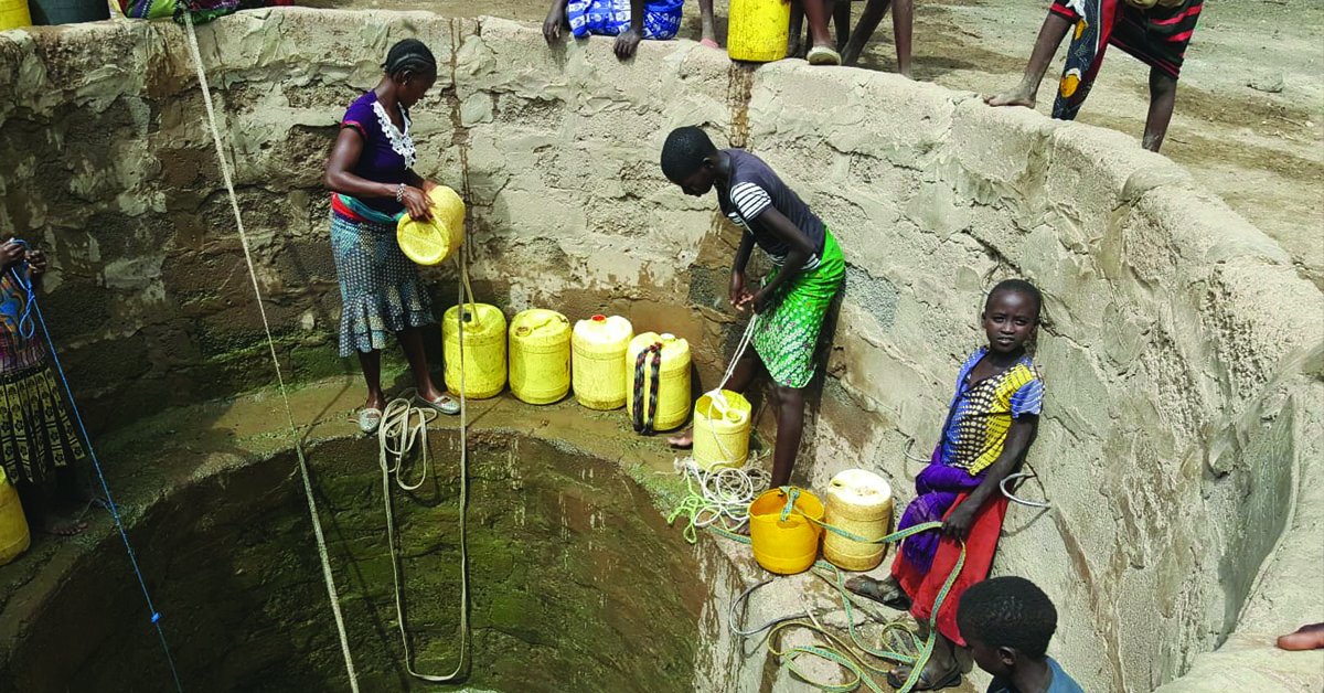 Gem villagers getting clean water from their dip wall.