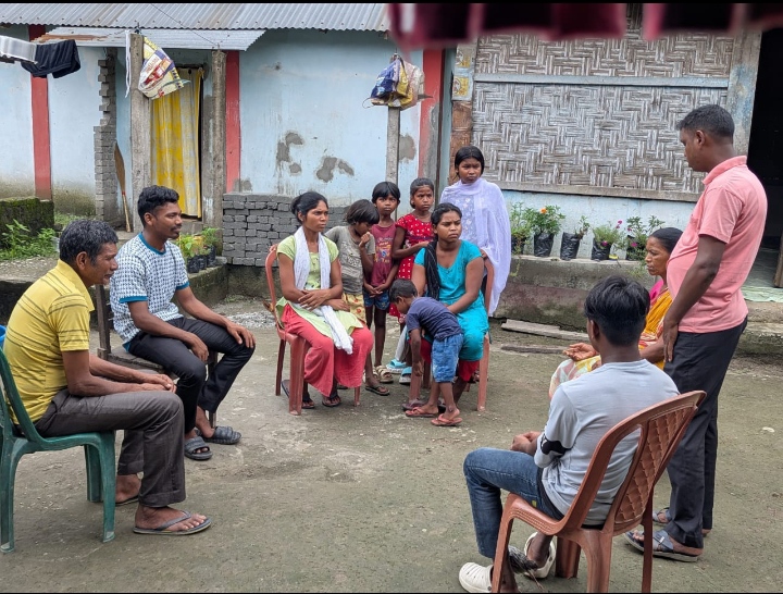 A small TCD meeting with West Bengal Cluster villagers.