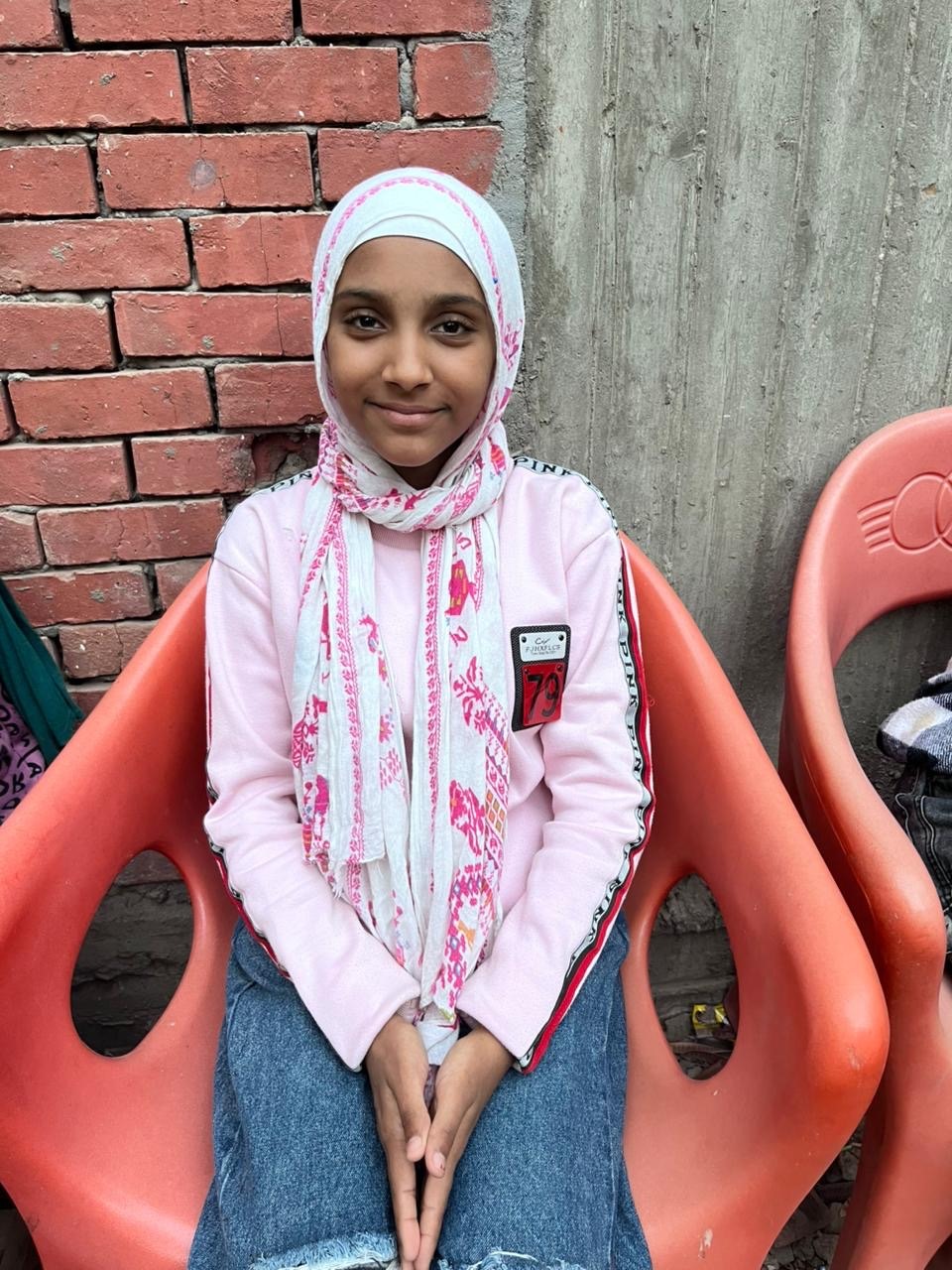 A casual profile photo of Basmla from Bani Mazar.